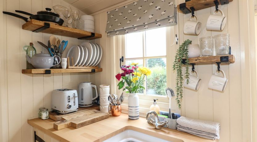 Photo of High Grounds Shepherd's Hut