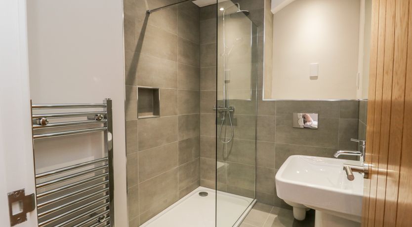 Photo of Helton Fell