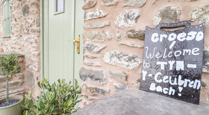 Photo of Tyn Y Ceubren Bach at Evelyns Retreat