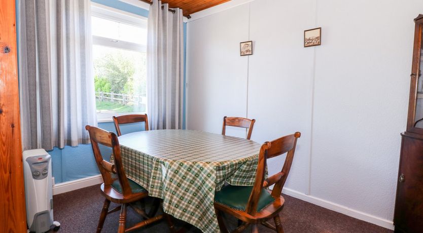 Photo of Meadowsweet