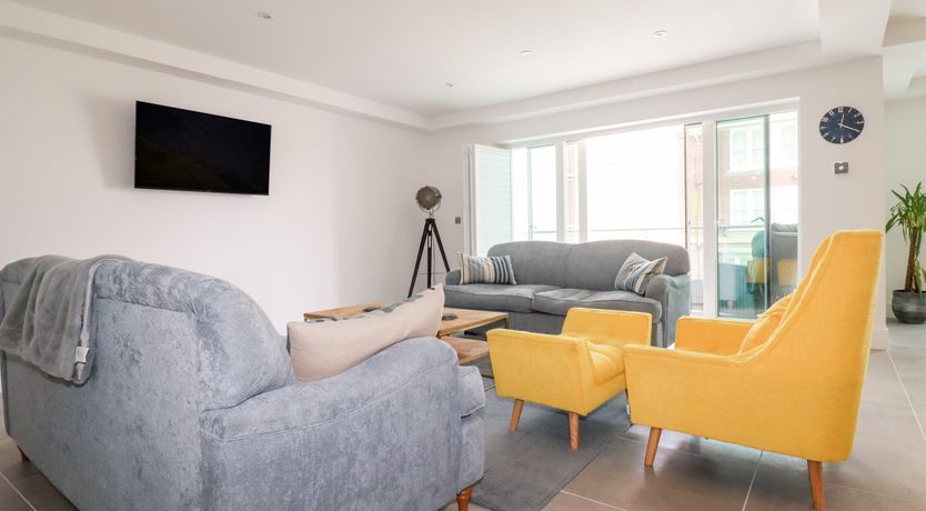 Photo of 30 Cliff Edge