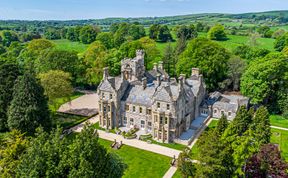 Photo of The Lucy Suite Stone Cross Mansion