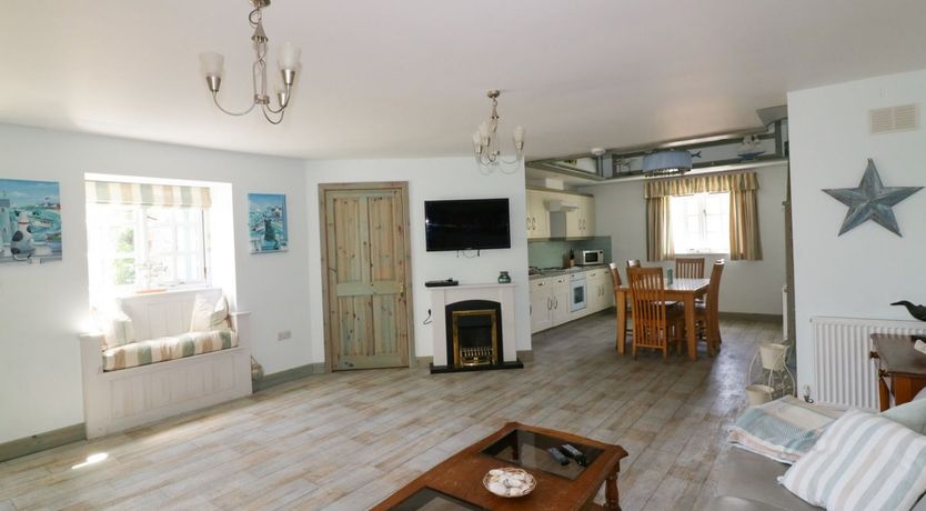 Photo of Squirrels Dray