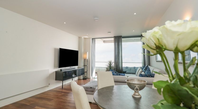 Photo of 18 Abbey Sands