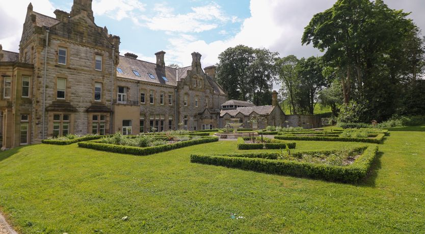 Photo of The Violet Suite Stone Cross Mansion