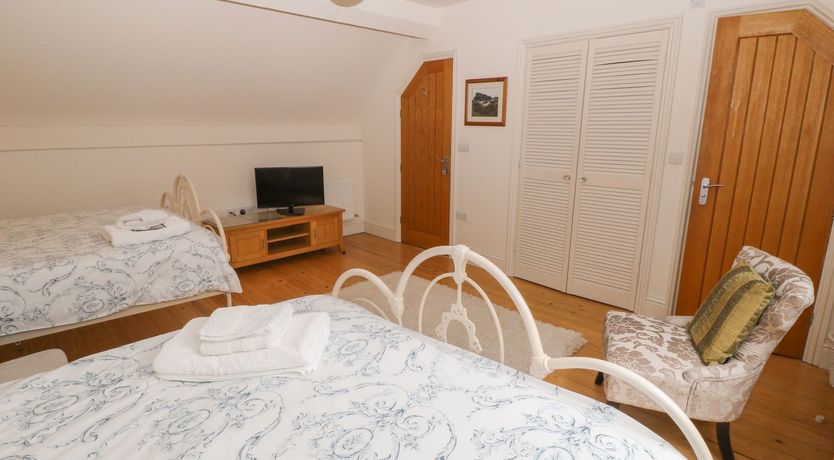 Photo of Higher Weddicott Barn