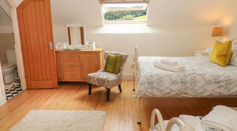 Photo of Higher Weddicott Barn