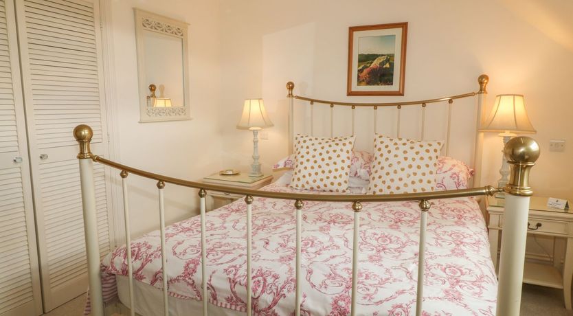 Photo of Higher Weddicott Barn