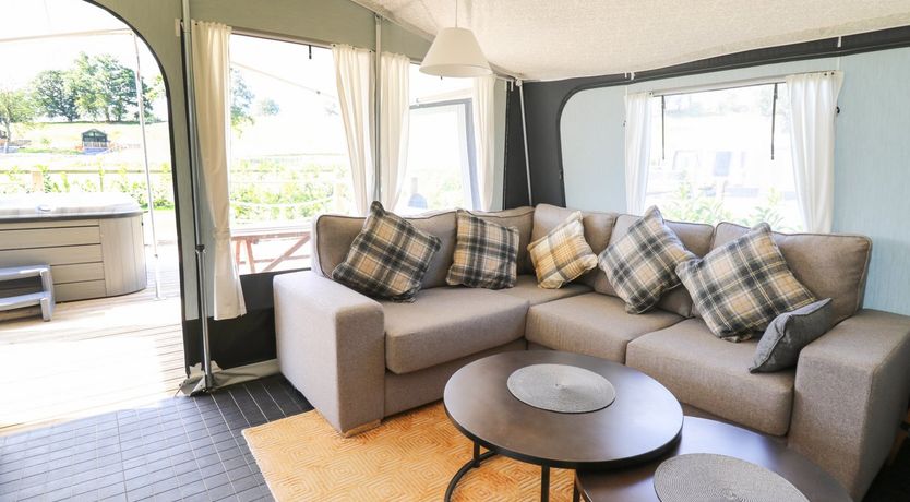 Photo of The Kingfisher