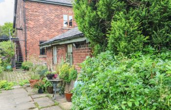 The Toolshed Holiday Cottage