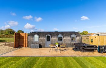 Veiko - Mayflower Meadow Holiday Cottage