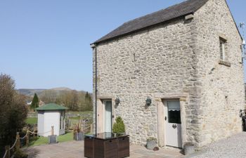 Wortley Barn Holiday Cottage