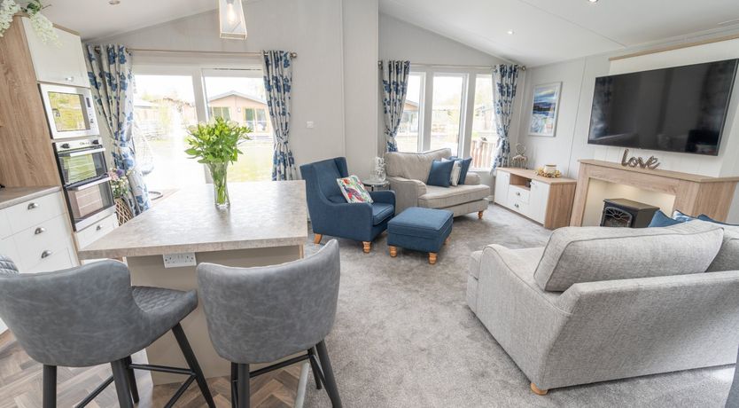 Photo of Loluke Lodge on The Lake