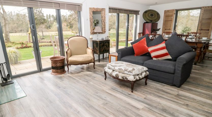 Photo of Romsey Lodge