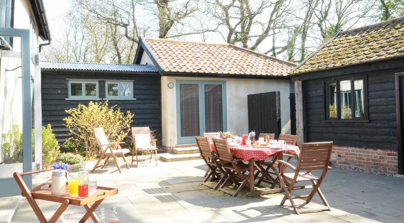 Photo of Yew Tree Farm Barn, Worlingworth