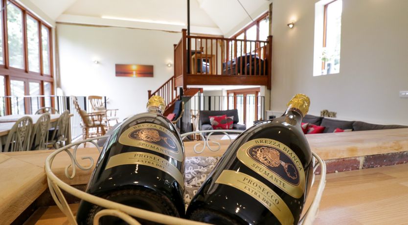 Photo of Quill Farm Barn