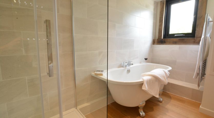 Photo of Manor House Barn, Peasenhall