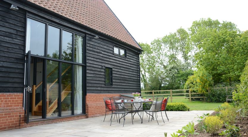 Photo of Manor House Barn, Peasenhall