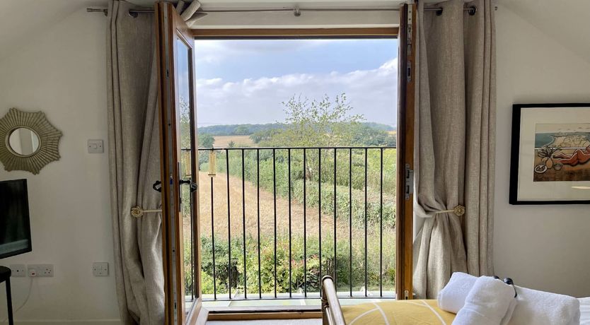 Photo of Skelder, Parham