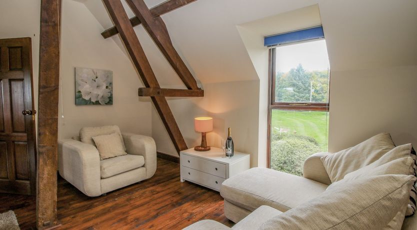 Photo of Owlbury Hall Barn