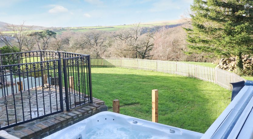 Photo of Nant Moel Isaf Farm