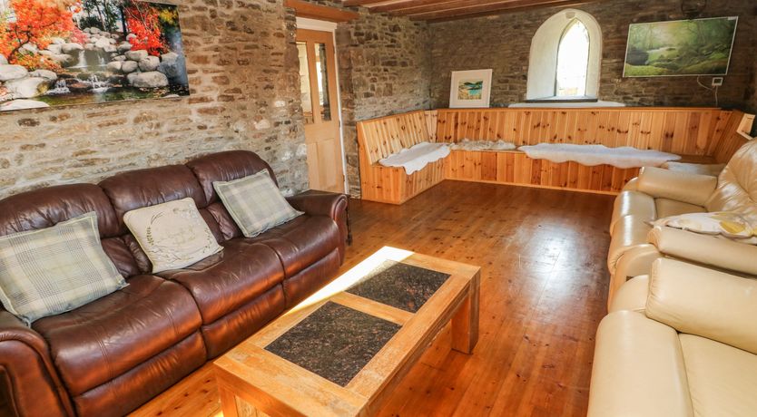 Photo of Nant Moel Isaf Farm