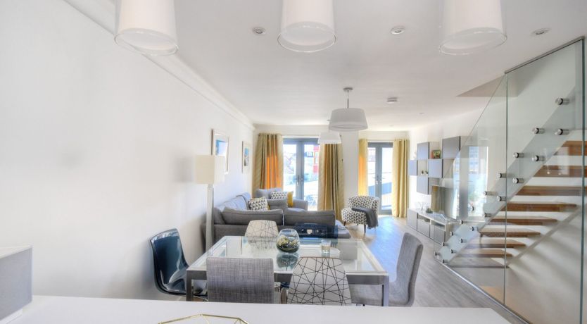 Photo of 3 Grove Mews