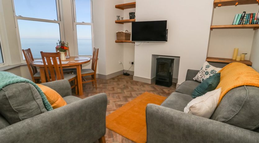 Photo of Apartment 6