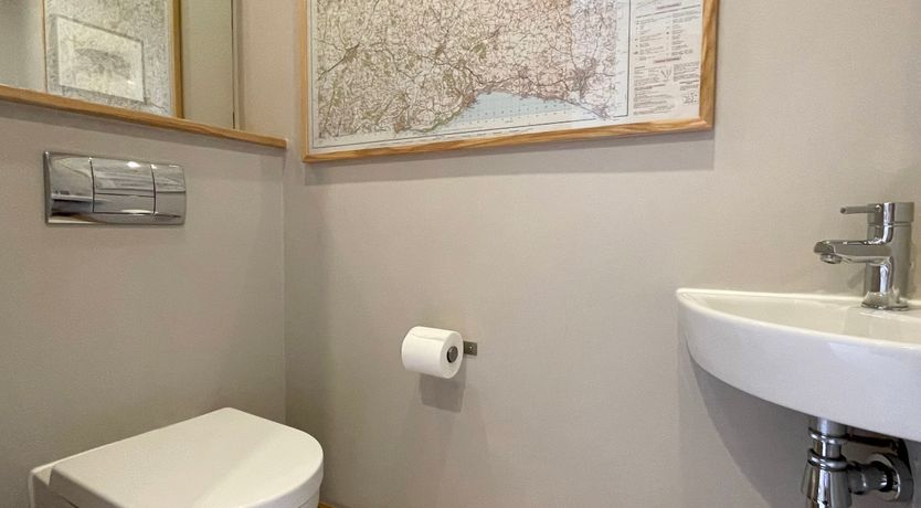 Photo of Swandown, 18 Netherhaye