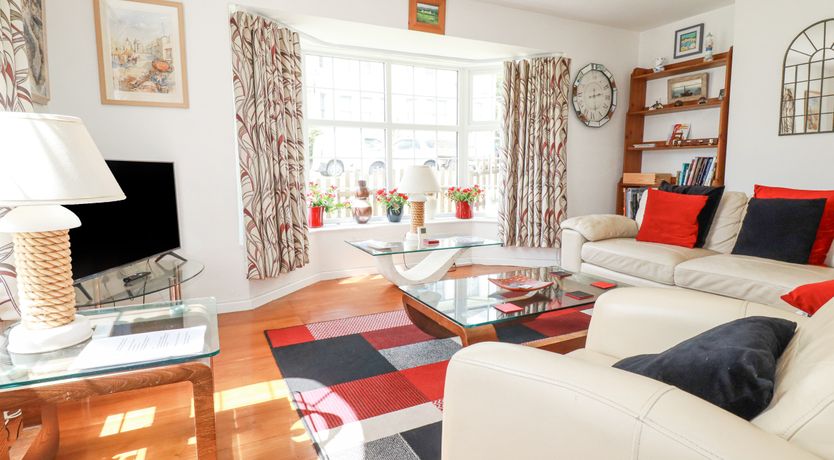 Photo of 2 Old Talbot Cottages