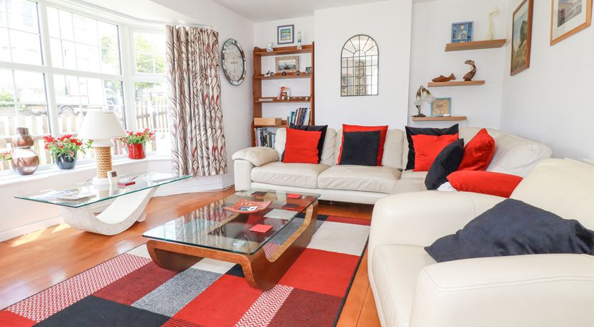 Photo of 2 Old Talbot Cottages