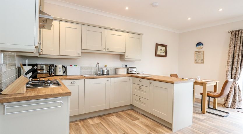 Photo of Robin's Nest