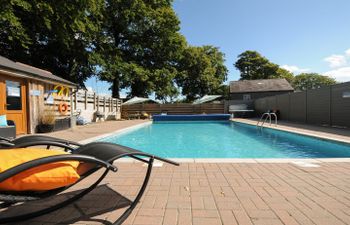 Manacles Holiday Cottage