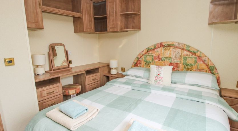 Photo of 10 Old Orchard