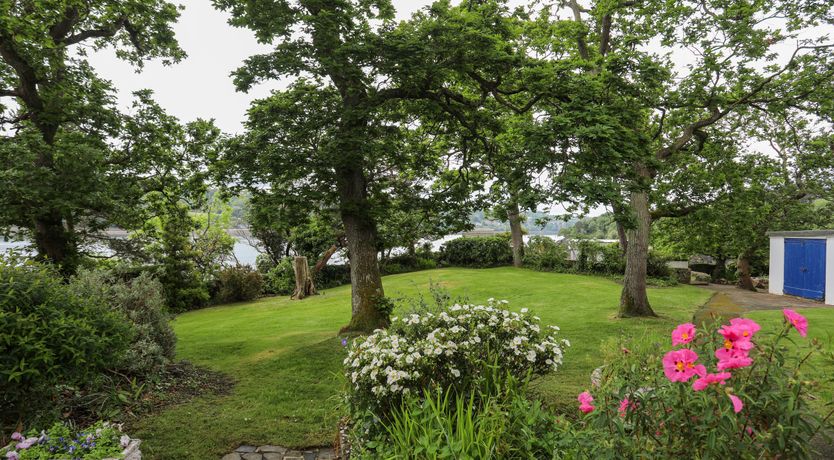 Photo of Ynys Castell