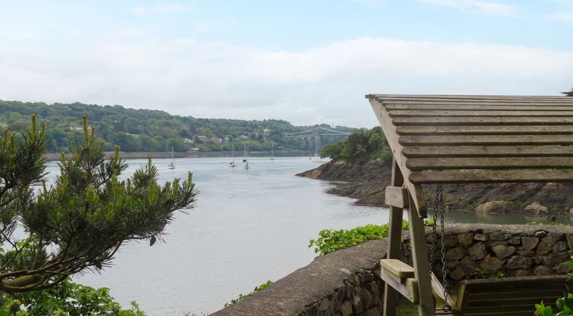 Photo of Ynys Castell