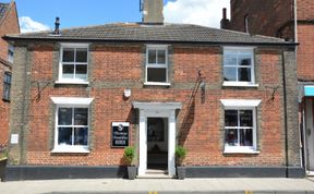 Photo of Southwold Arms Apartment