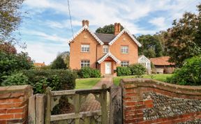 Photo of Church Farm, Dunwich