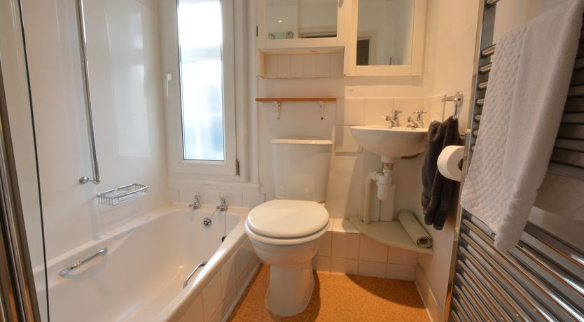 Photo of Crabbe House