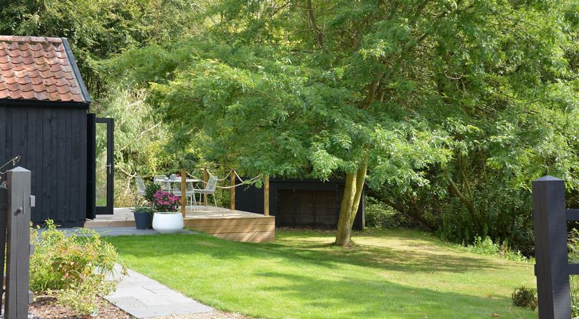 Photo of Red Poll Barn