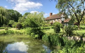 Photo of Rectory Farm Cottage, Rougham