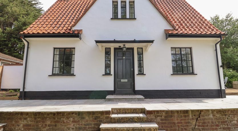 Photo of High Ground, Reydon