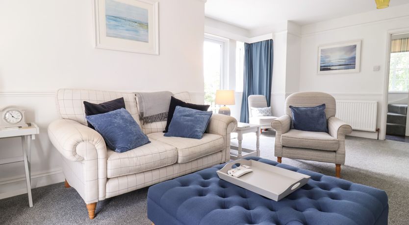 Photo of High Ground, Reydon