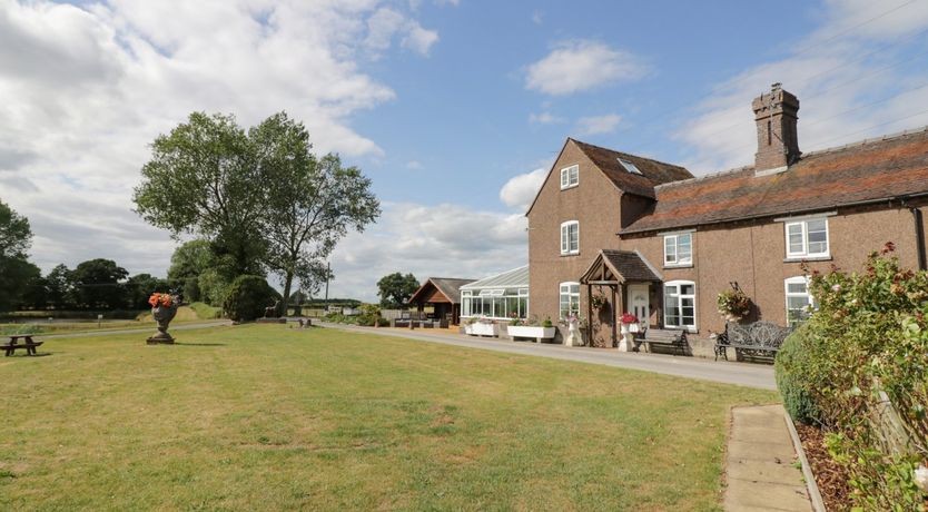 Photo of Far Coley Farm and Kilnhurst Log Cabin