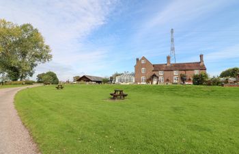 Far Coley Farm amp; Log Cabin Holiday Cottage