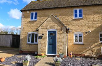 Oakmead Holiday Cottage