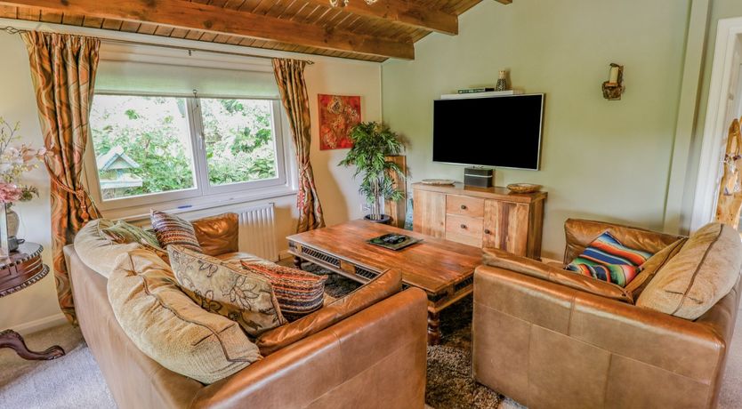 Photo of Lakeside Lodge Retreat