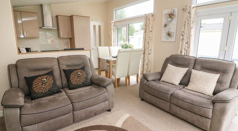 Photo of Waterside Lodge