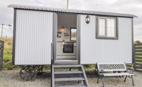 Photo of Shepherds Hut