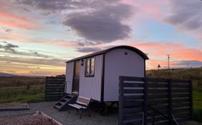 Photo of Shepherds Hut